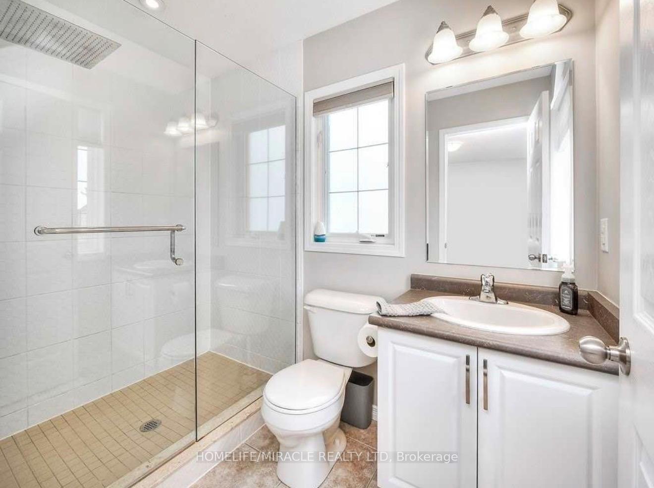 Photo 6 of 132 Maitland Street, Kitchener, Huron Park — HOMEH