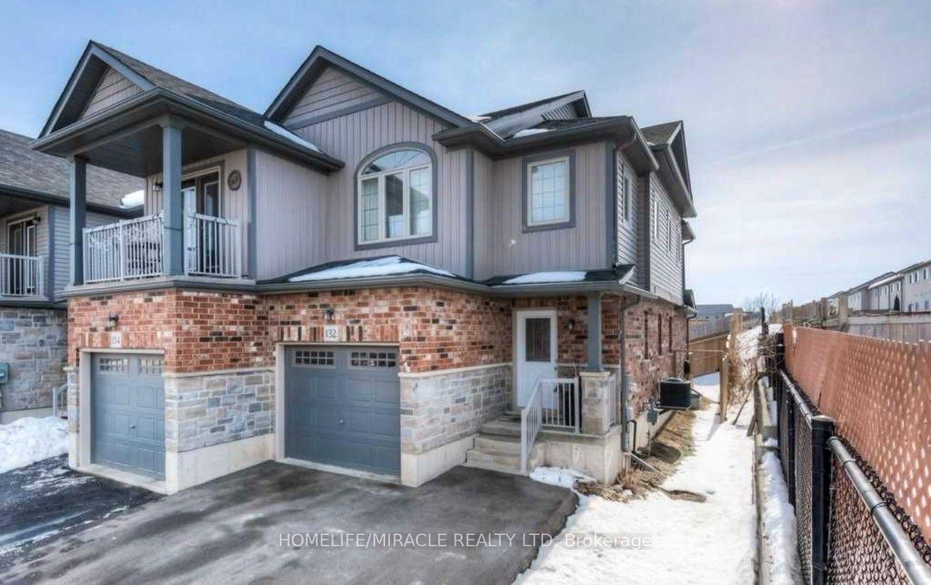 Photo 2 of 132 Maitland Street, Kitchener, Huron Park — HOMEH