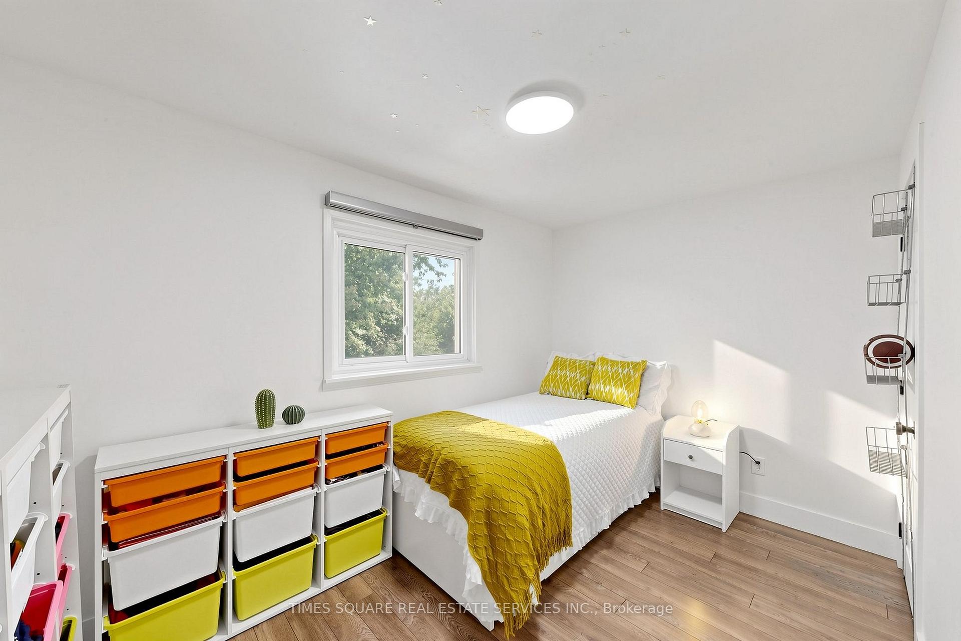 Photo 48 of 1493 Clinton Court, Burlington, Palmer — HOMEH