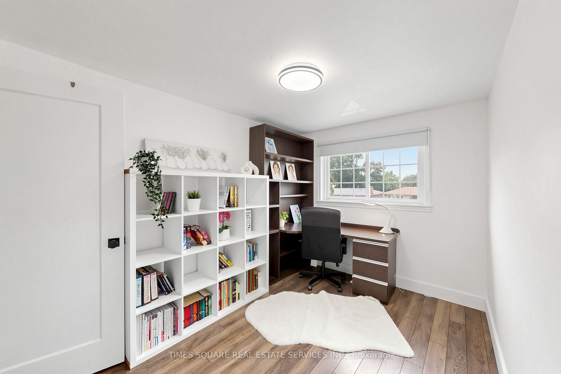 Photo 51 of 1493 Clinton Court, Burlington, Palmer — HOMEH
