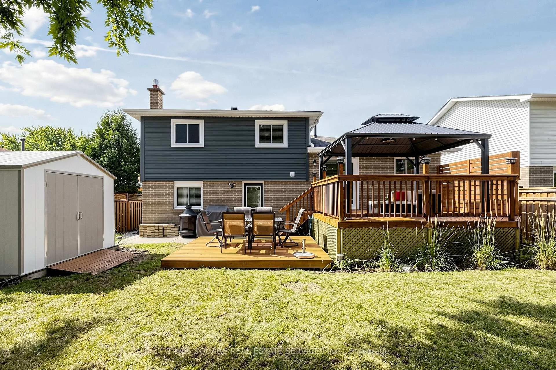 Photo 17 of 1493 Clinton Court, Burlington, Palmer — HOMEH