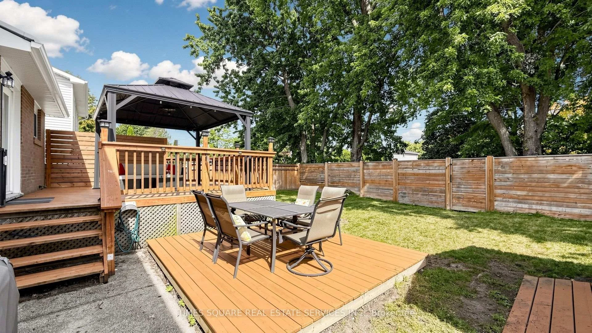 Photo 18 of 1493 Clinton Court, Burlington, Palmer — HOMEH
