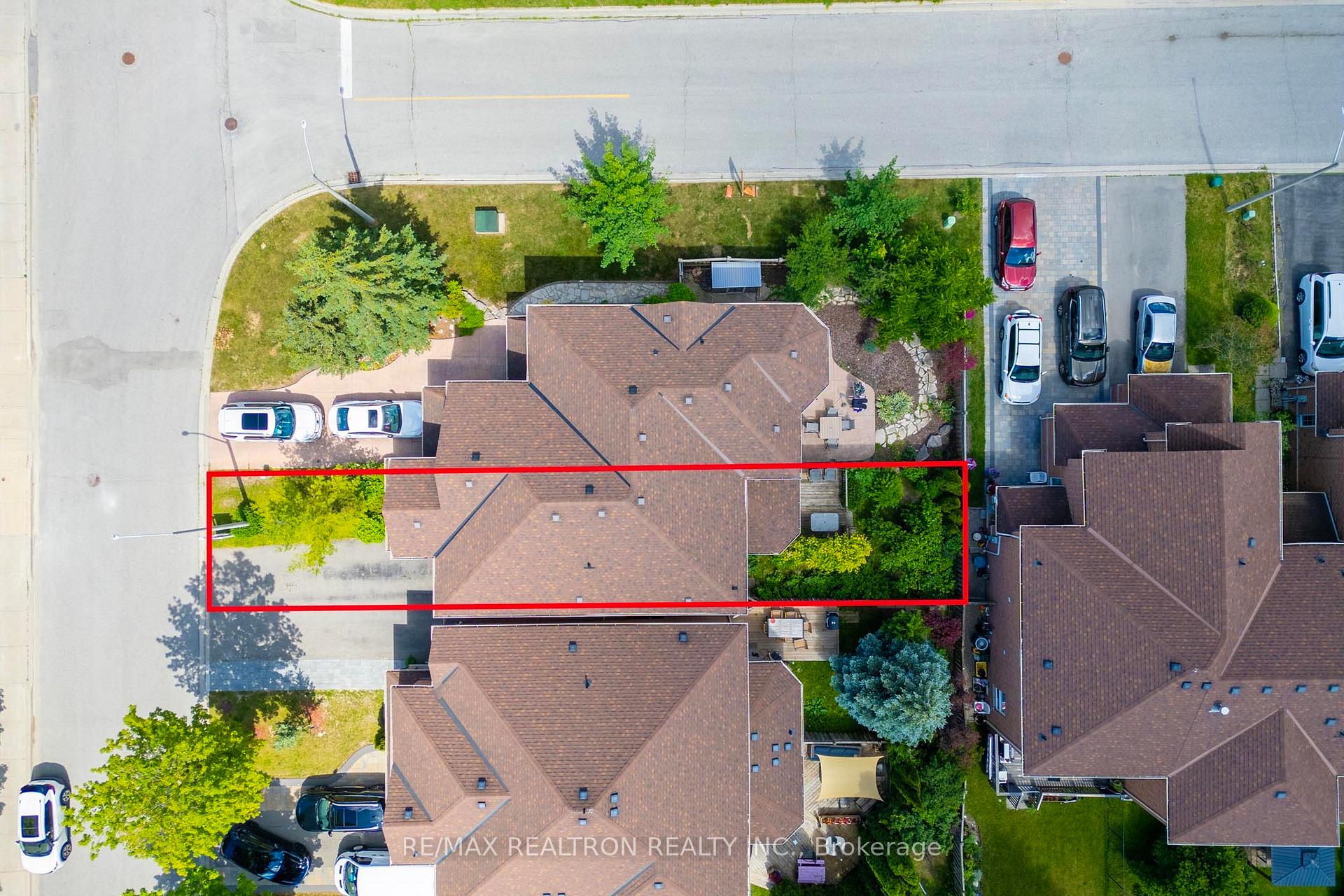 Photo 4 of 19 Naughton Drive, Richmond Hill, Westbrook — HOMEH