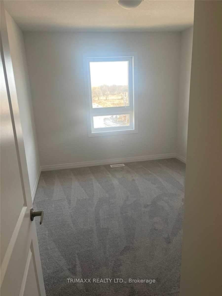 Photo 8 of Unit 26, 51 Sparrow Avenue, Cambridge, Little's Corners — HOMEH