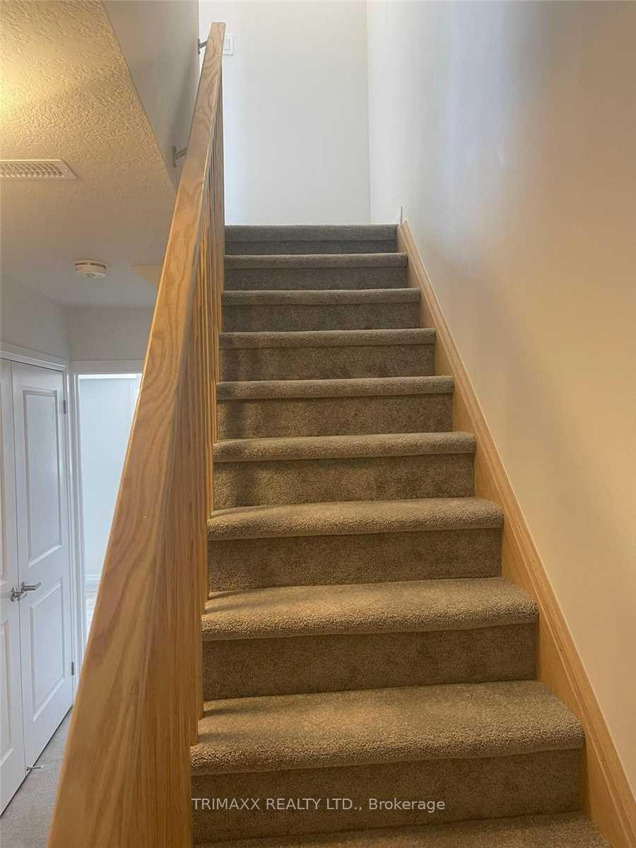 Photo 10 of Unit 26, 51 Sparrow Avenue, Cambridge, Little's Corners — HOMEH