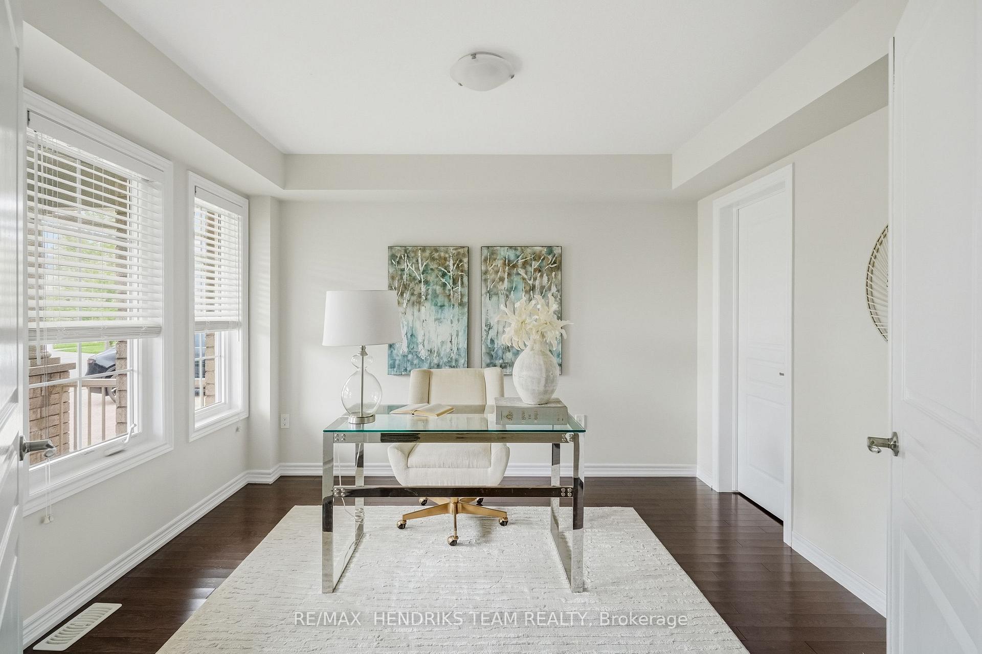 Photo 4 of 12 Riley Avenue, Pelham, Fonthill — HOMEH