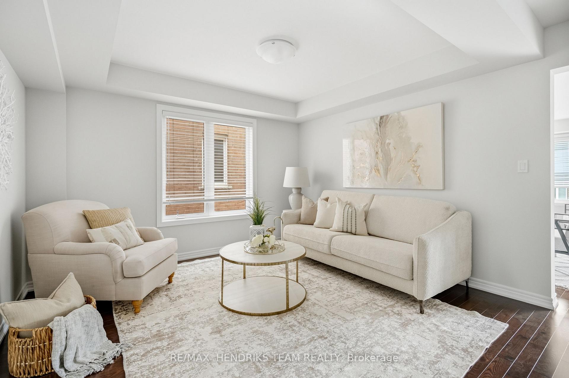 Photo 7 of 12 Riley Avenue, Pelham, Fonthill — HOMEH