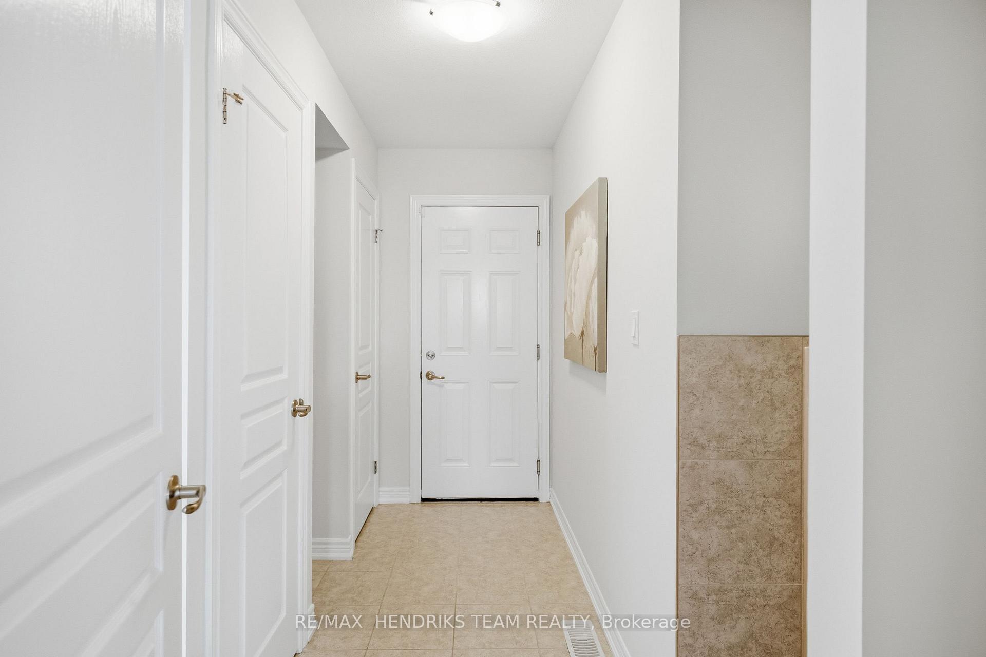 Photo 18 of 12 Riley Avenue, Pelham, Fonthill — HOMEH