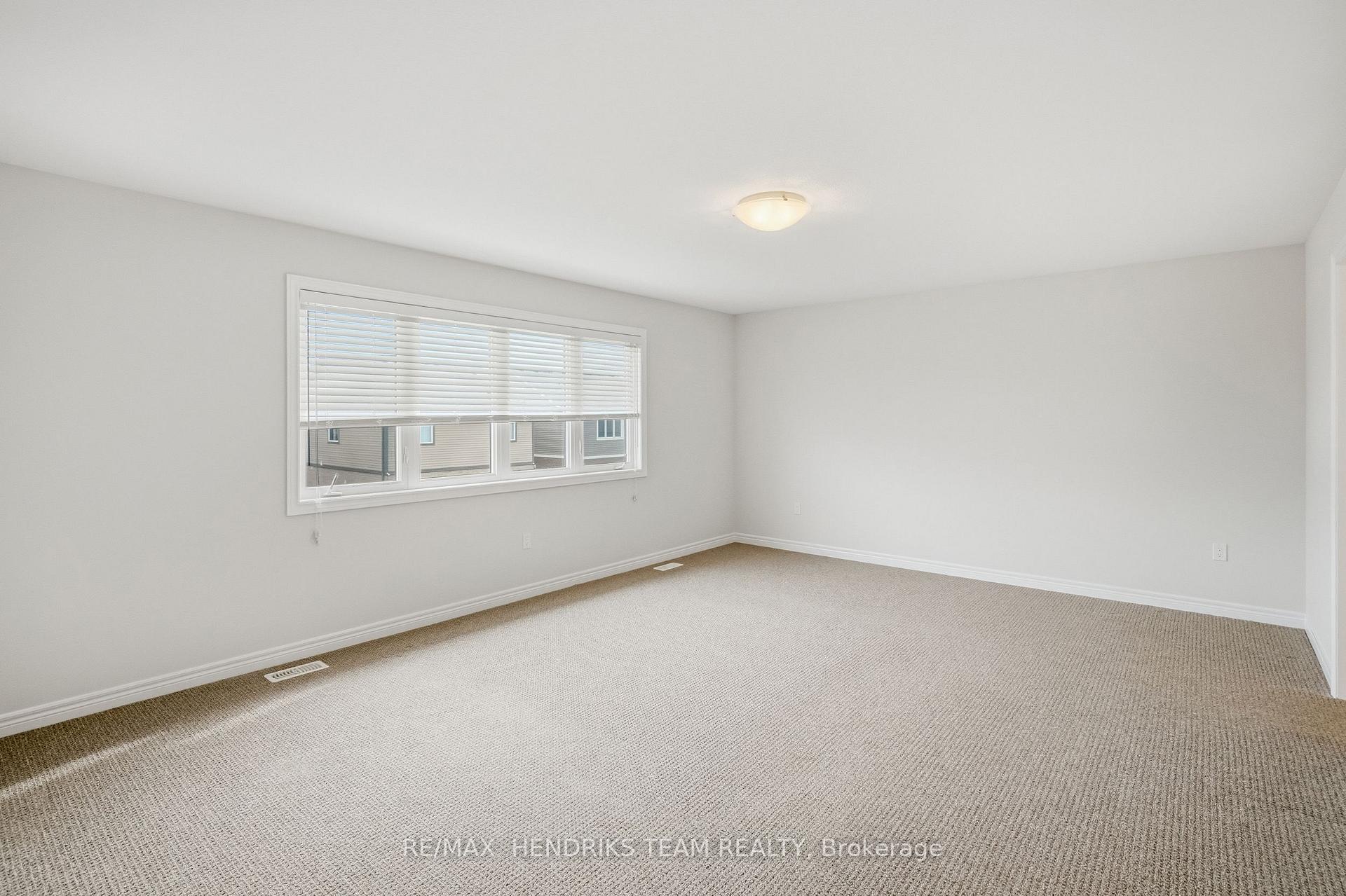 Photo 23 of 12 Riley Avenue, Pelham, Fonthill — HOMEH