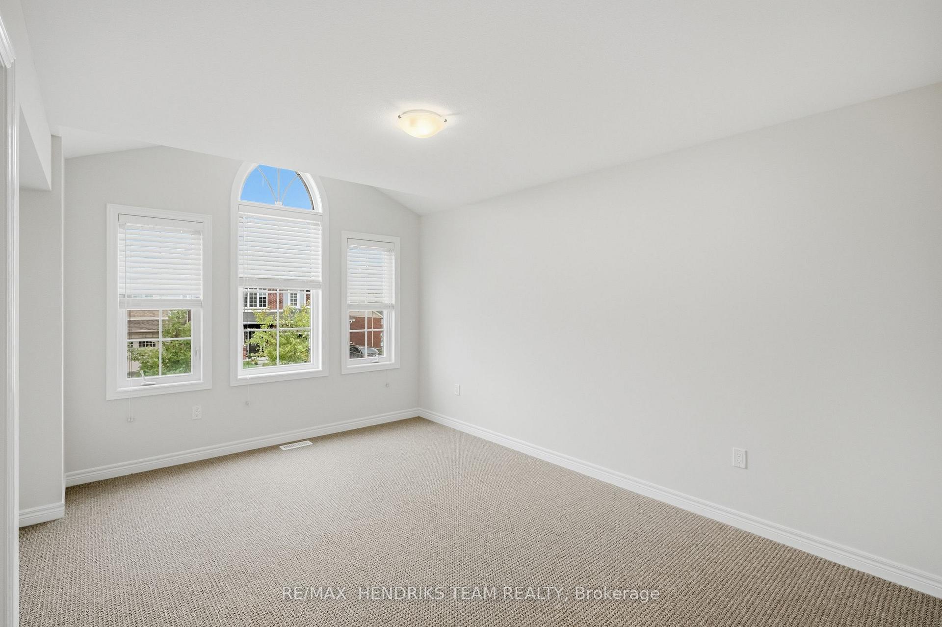 Photo 26 of 12 Riley Avenue, Pelham, Fonthill — HOMEH