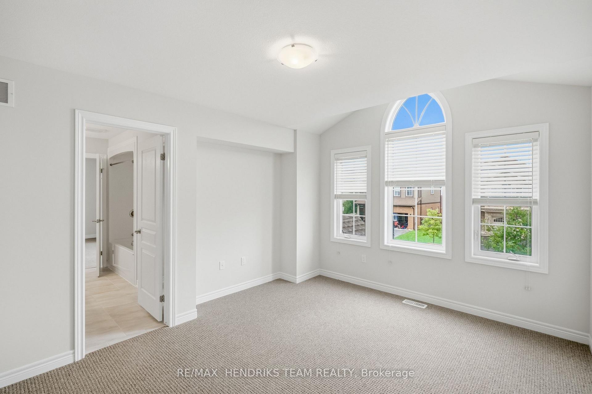 Photo 27 of 12 Riley Avenue, Pelham, Fonthill — HOMEH