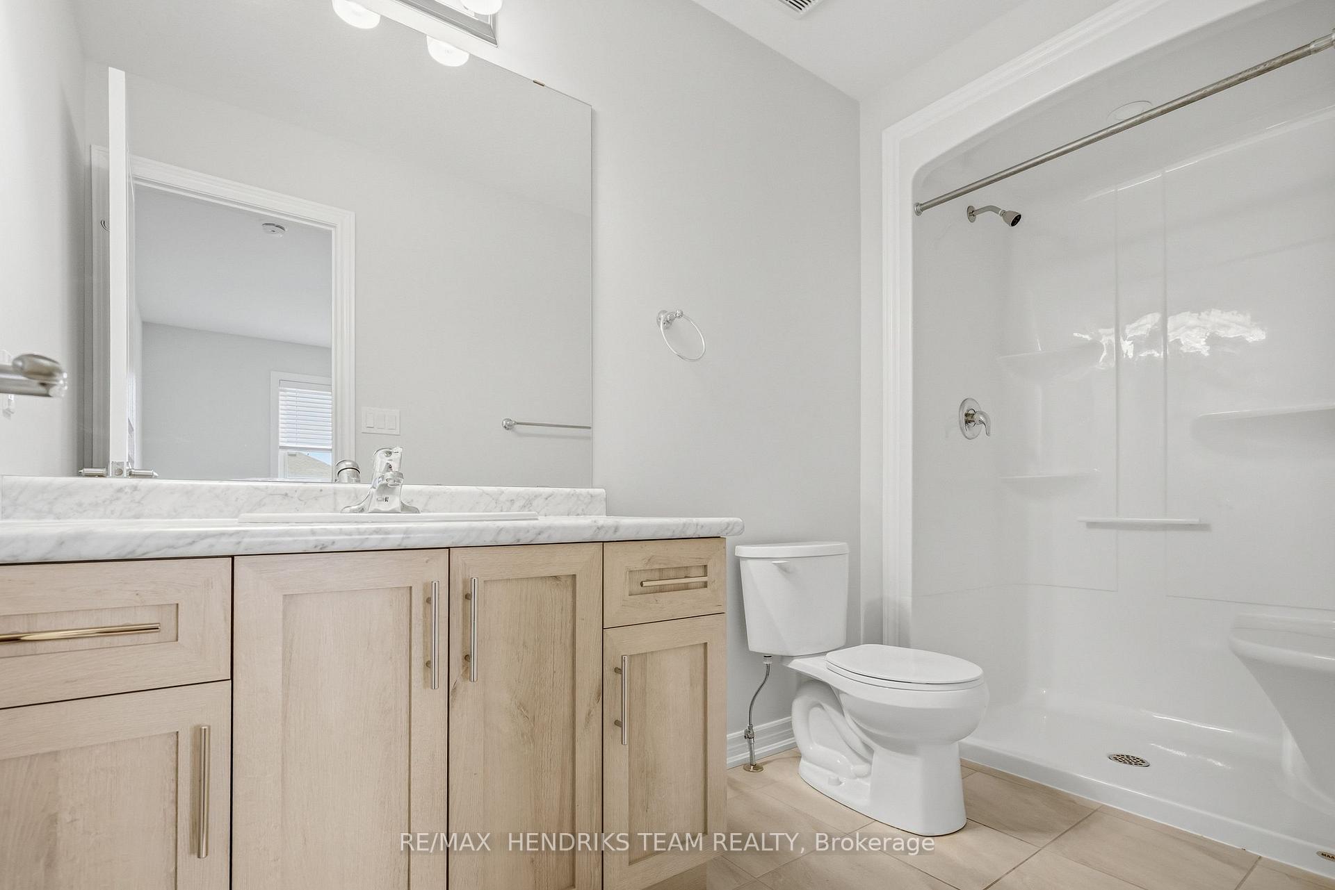 Photo 31 of 12 Riley Avenue, Pelham, Fonthill — HOMEH