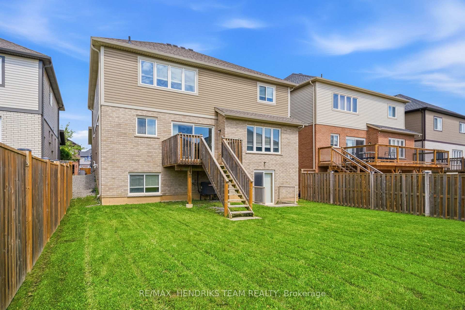 Photo 36 of 12 Riley Avenue, Pelham, Fonthill — HOMEH