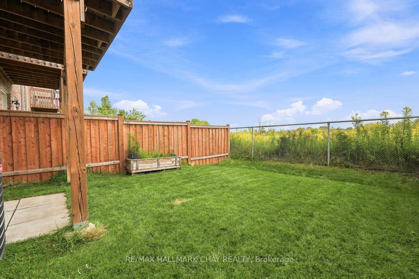 Photo 18 of 1146 Peelar Crescent, Innisfil, Lefroy — HOMEH