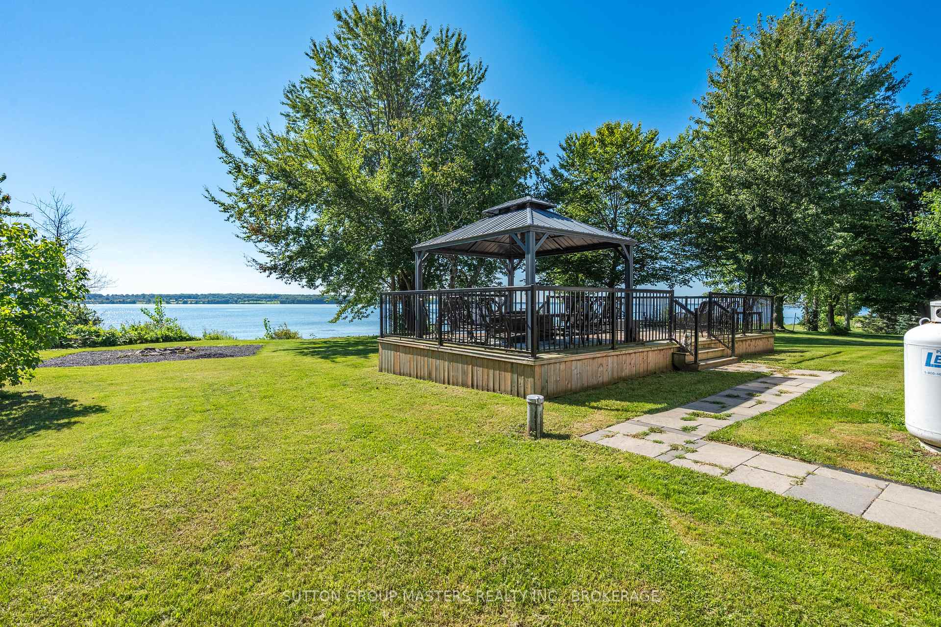 Photo 8 of 175 Pleasure Pt. Lane, Frontenac Islands, Wolfe Island — HOMEH