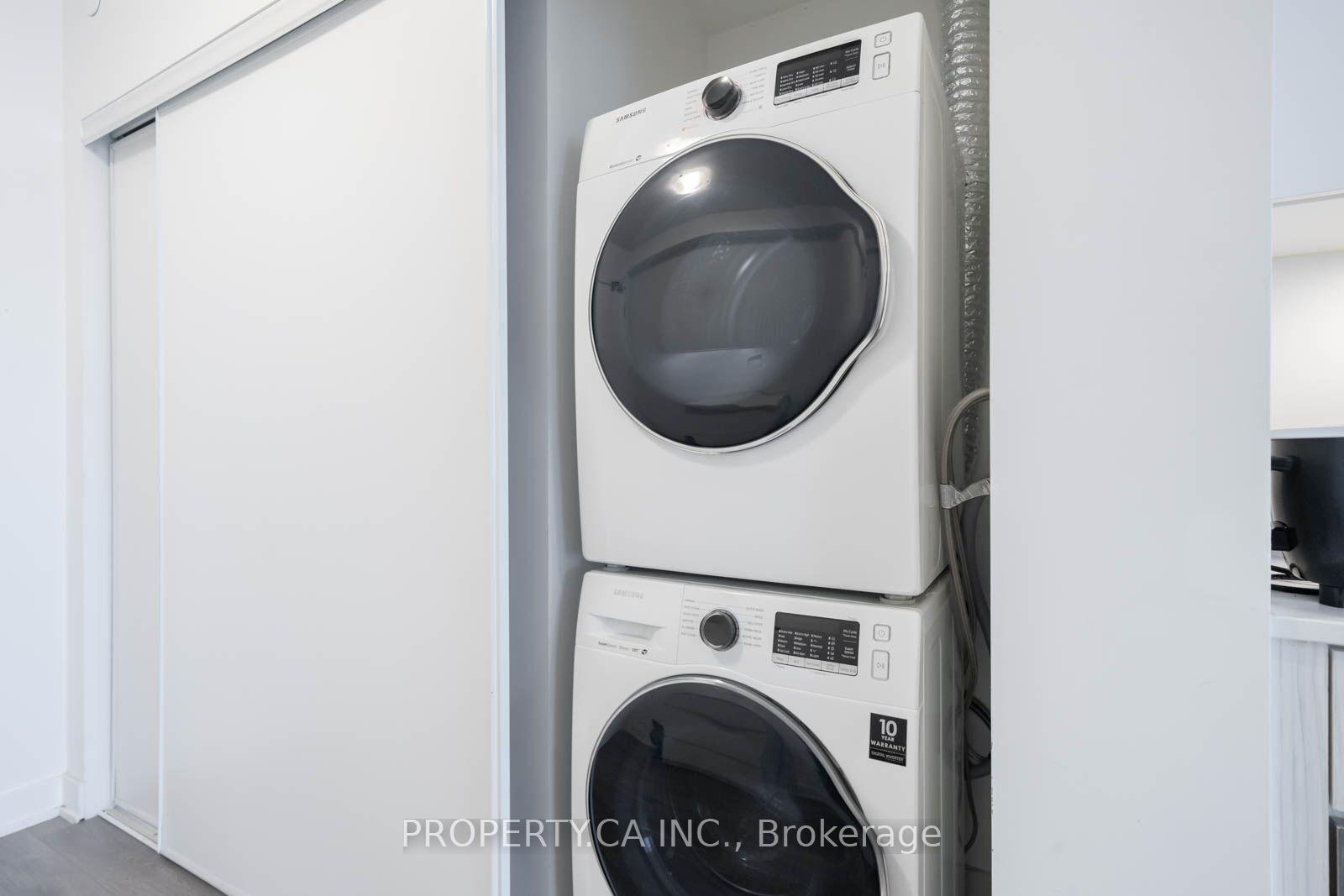 Photo 12 of Unit 2612, 99 Broadway Avenue, Toronto, Mount Pleasant West — HOMEH
