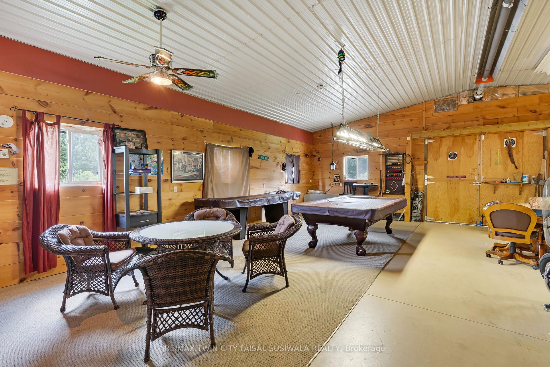 Photo 15 of 2172 Centre Road, Hamilton, Rural Flamborough — HOMEH