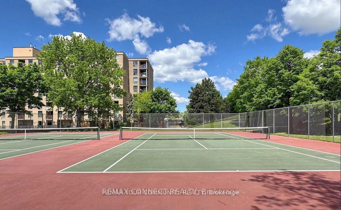 Photo 11 of Unit 221, 326 Major Mackenzie Drive E, Richmond Hill, Crosby — HOMEH