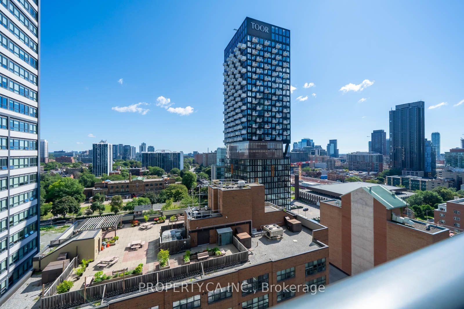 Photo 15 of Unit 1509, 65 Mutual Street, Toronto, Church-Yonge Corridor — HOMEH