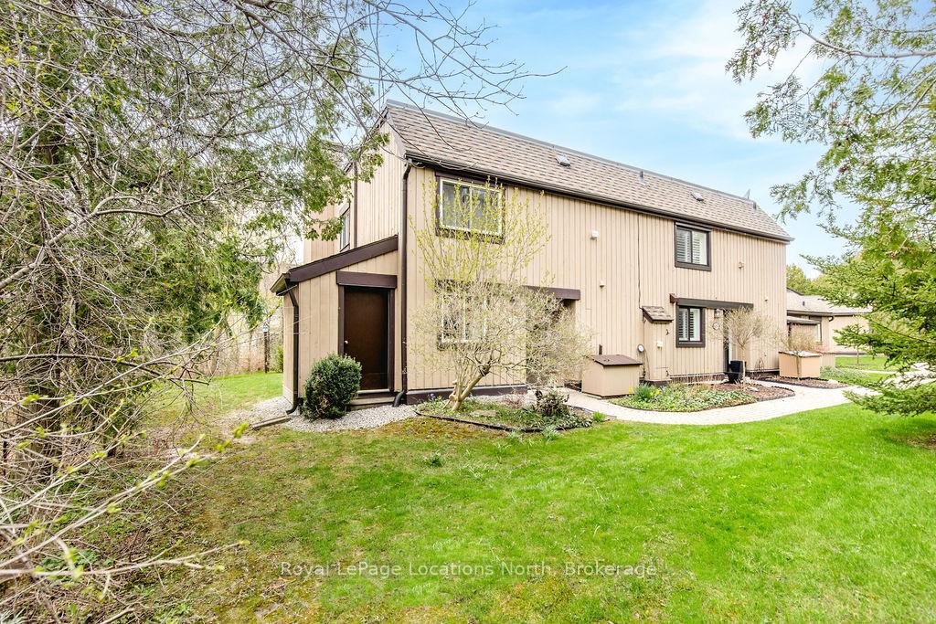 Photo of 112 Escarpment Crescent