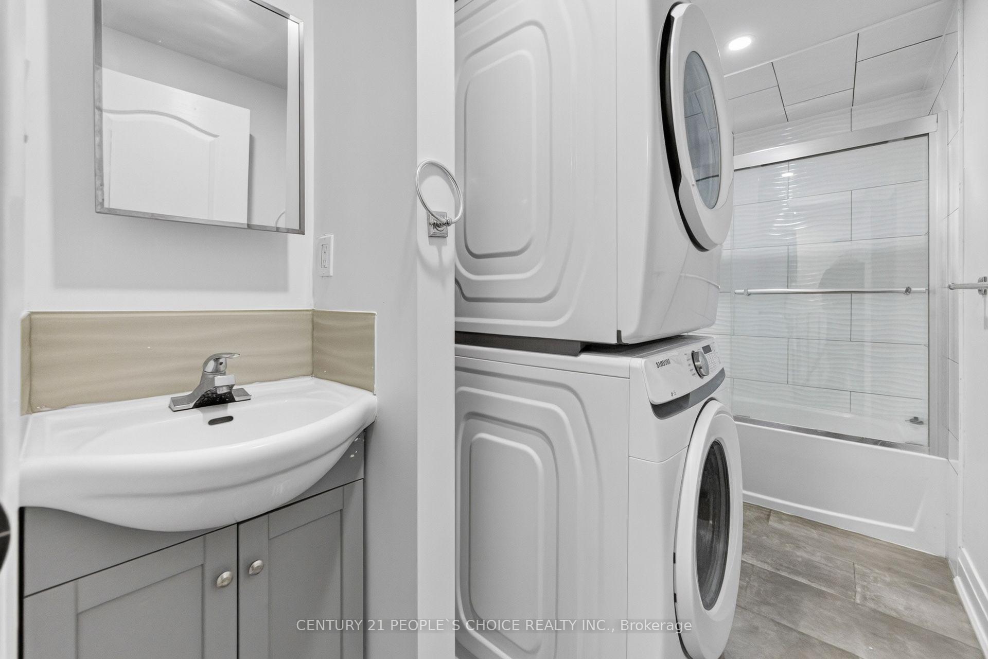 Photo 32 of 658 Galloway Crescent, Mississauga, Creditview — HOMEH