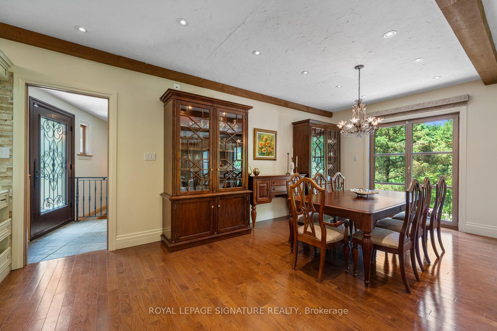 Photo 15 of 30 Kingswood Drive, King, Rural King — HOMEH