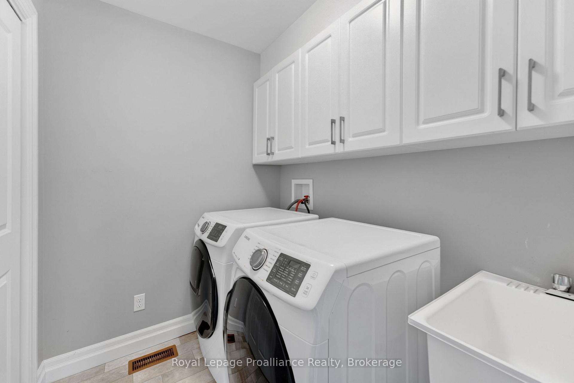 Photo 12 of 32 Aspen Drive, Quinte West, Murray Ward — HOMEH