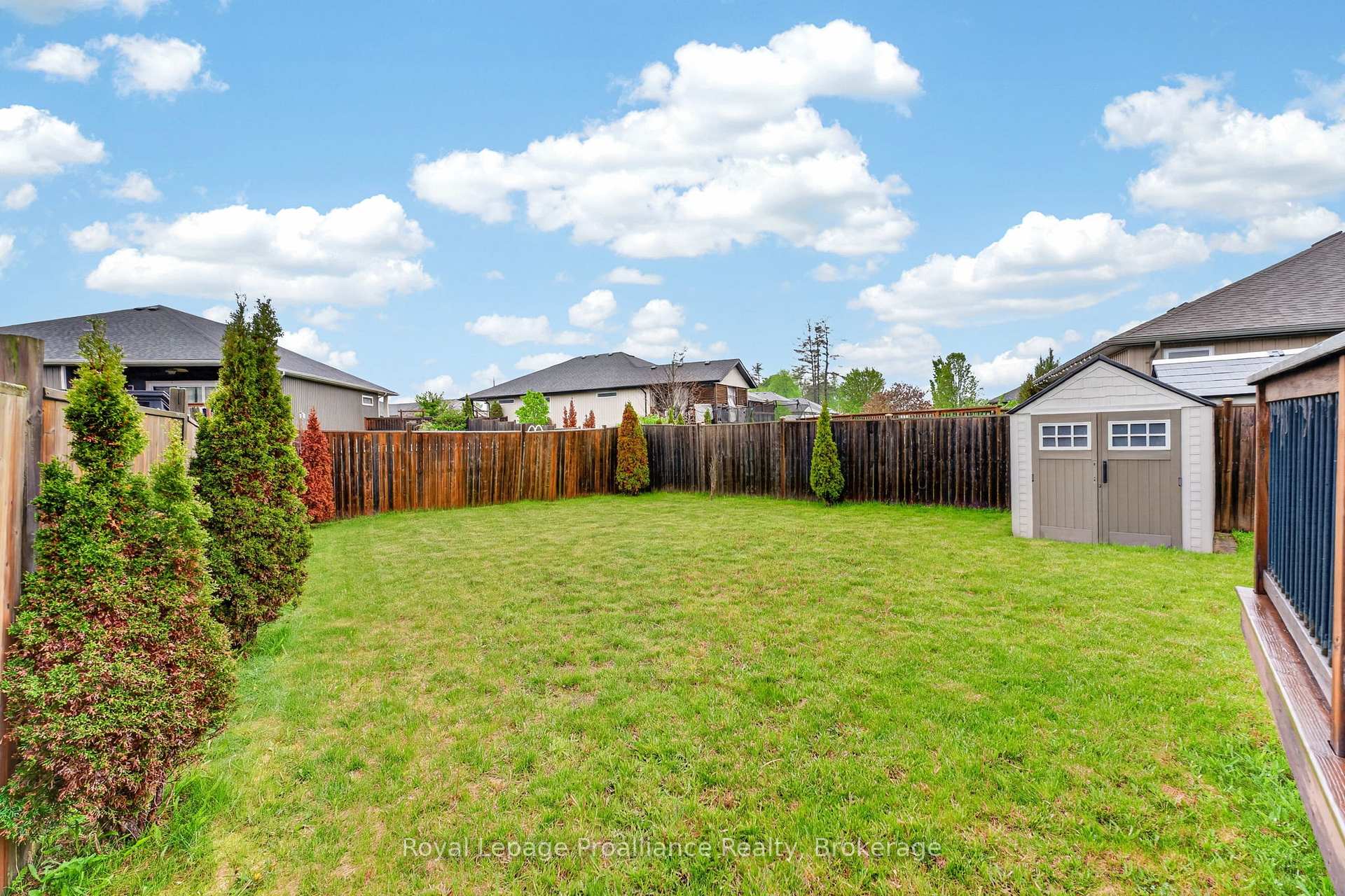 Photo 26 of 32 Aspen Drive, Quinte West, Murray Ward — HOMEH
