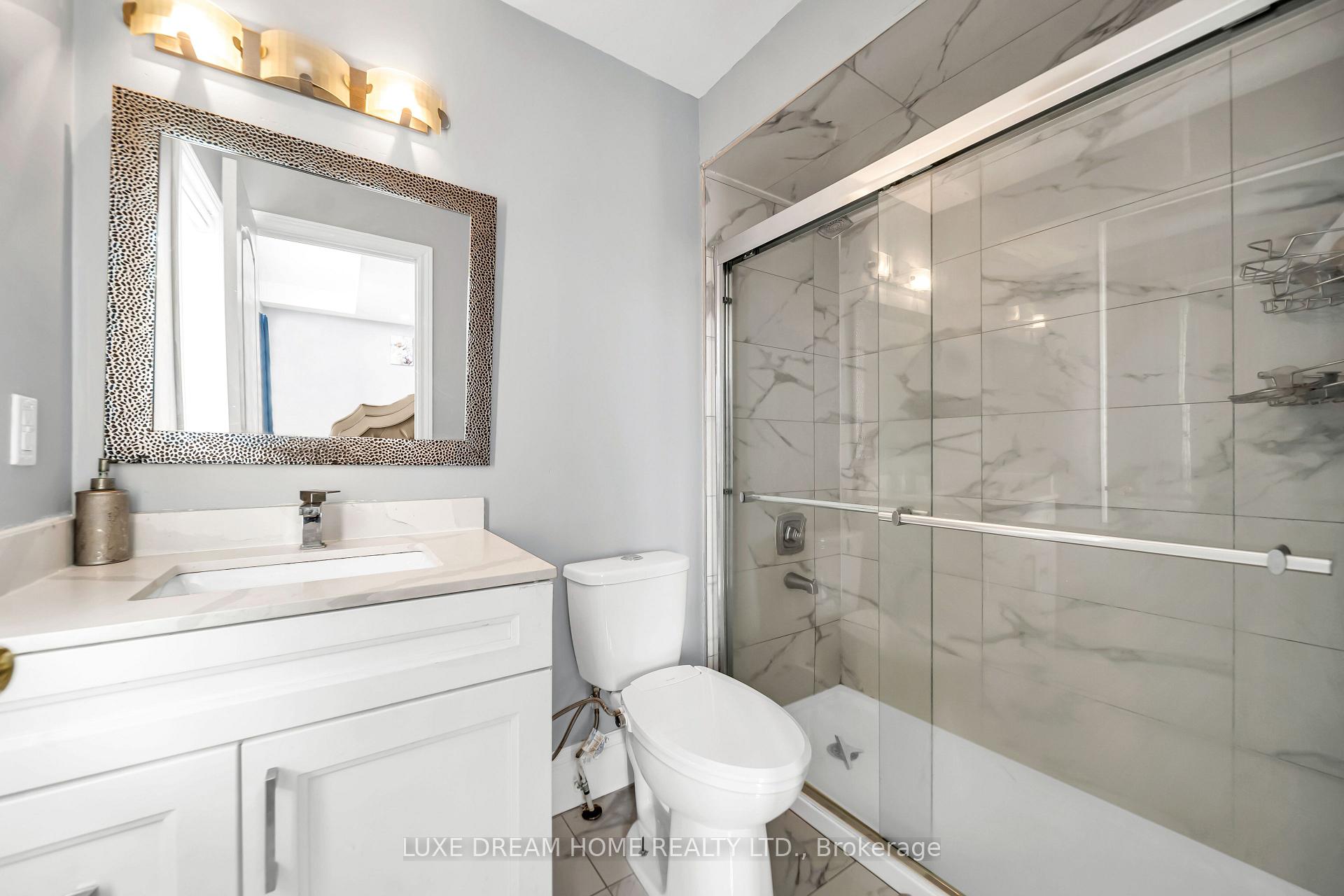 Photo 28 of 16 Powell Drive E, Brampton, Sandringham-Wellington — HOMEH