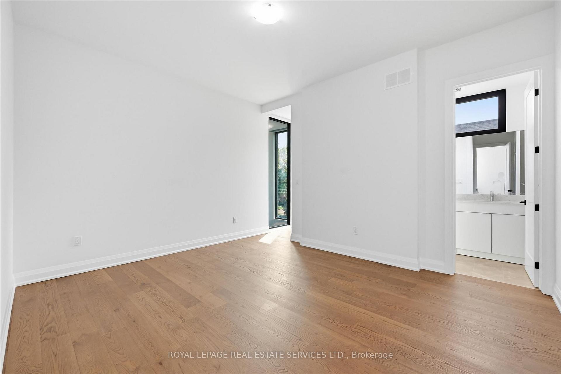 Photo 29 of 36 Windemere Road, Hamilton, Winona Park — HOMEH
