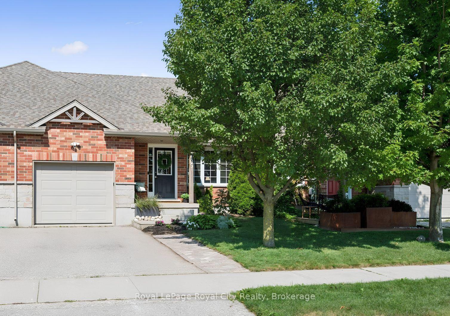Photo 2 of 105 Spencer Drive, Centre Wellington, Elora/Salem — HOMEH