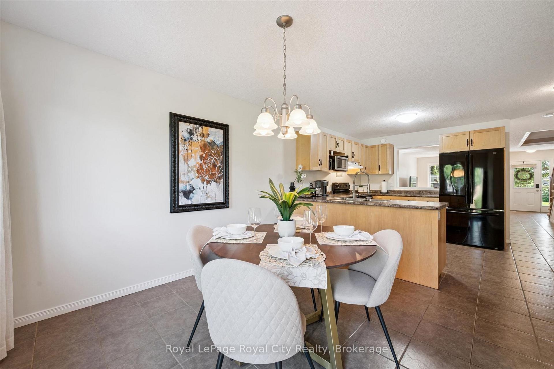 Photo 14 of 105 Spencer Drive, Centre Wellington, Elora/Salem — HOMEH