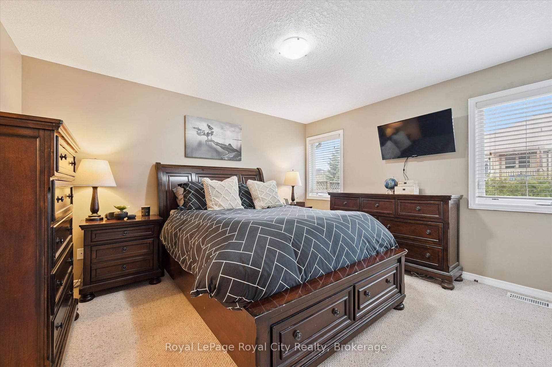 Photo 16 of 105 Spencer Drive, Centre Wellington, Elora/Salem — HOMEH
