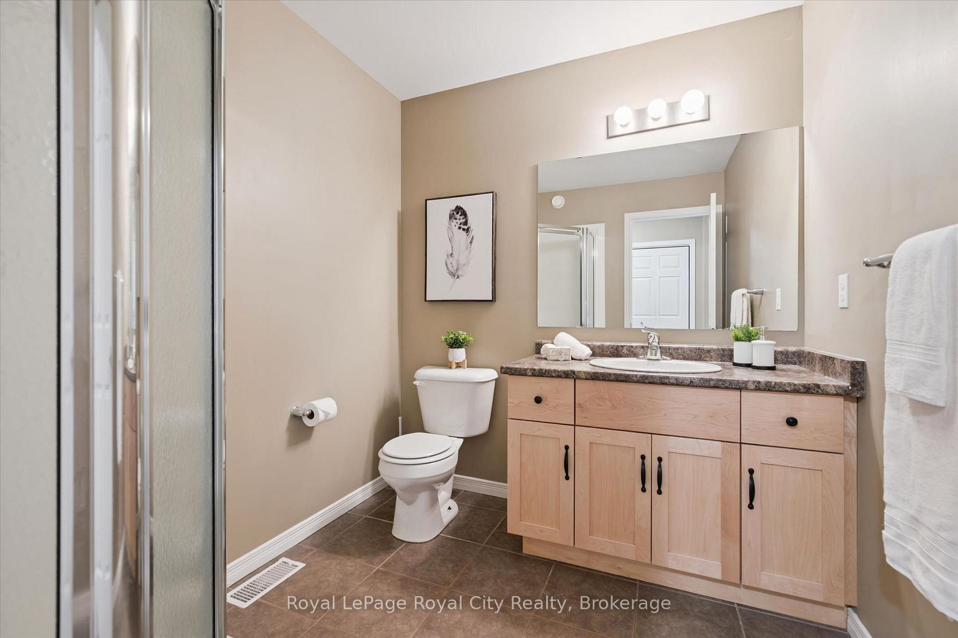 Photo 24 of 105 Spencer Drive, Centre Wellington, Elora/Salem — HOMEH
