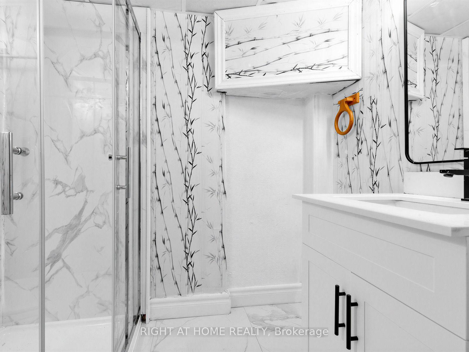 Photo 32 of 346 Lorindale Drive, Oshawa, Donevan — HOMEH
