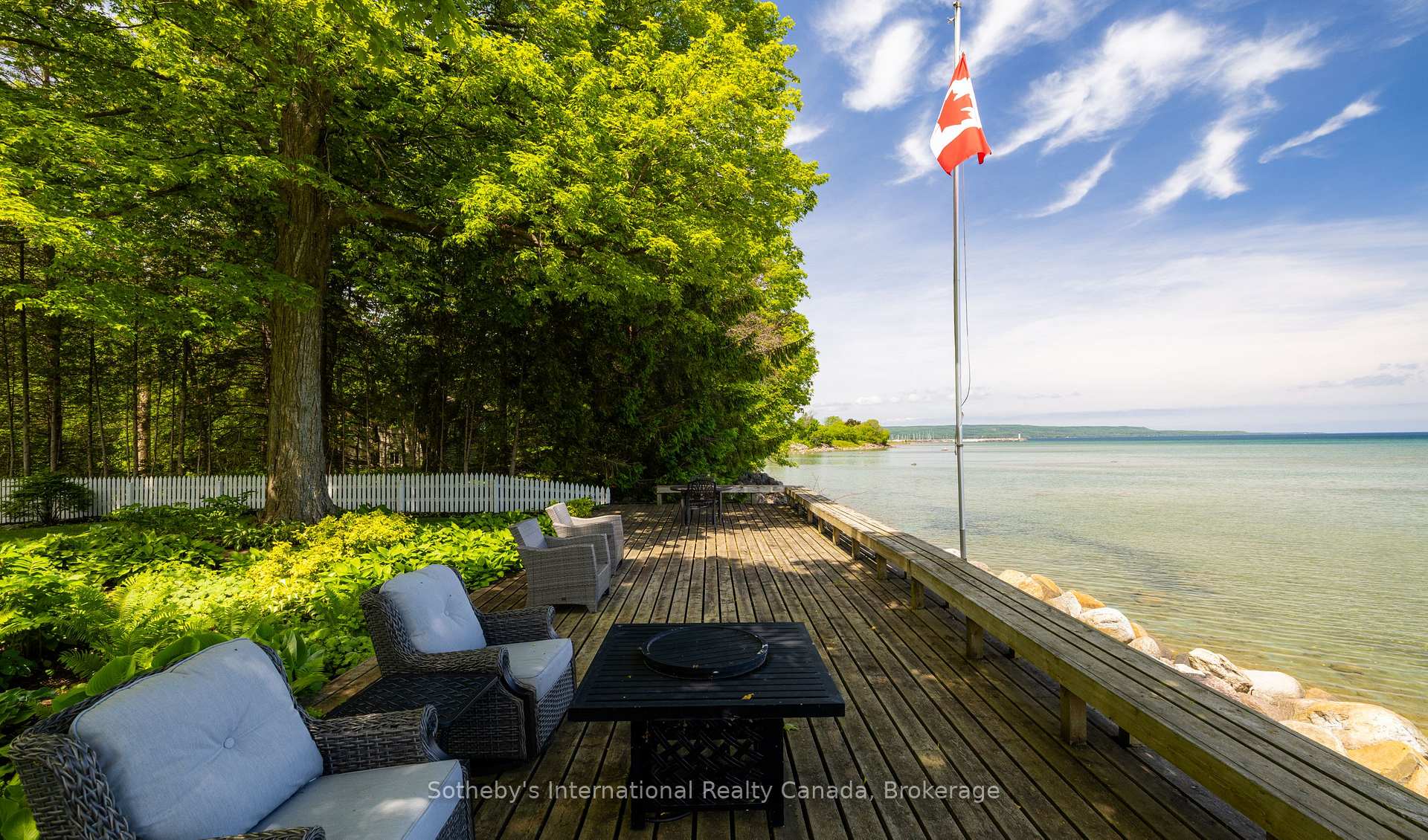 Photo 2 of 47 Vera Street, Meaford — HOMEH