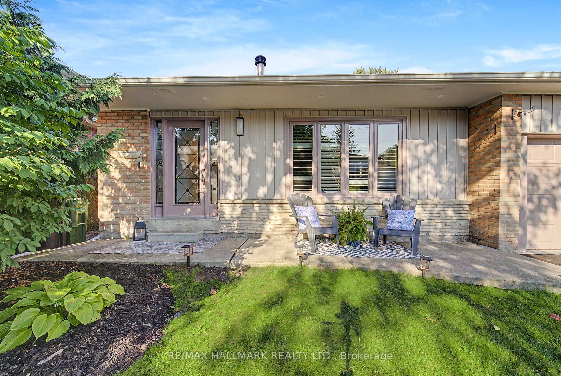 Photo 3 of 117 Clappison Boulevard, Scarborough, Centennial Scarborough — HOMEH