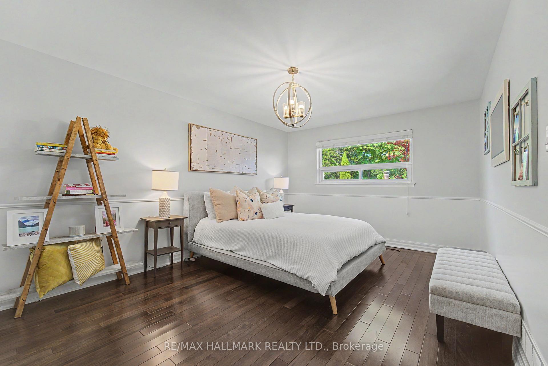 Photo 11 of 117 Clappison Boulevard, Scarborough, Centennial Scarborough — HOMEH
