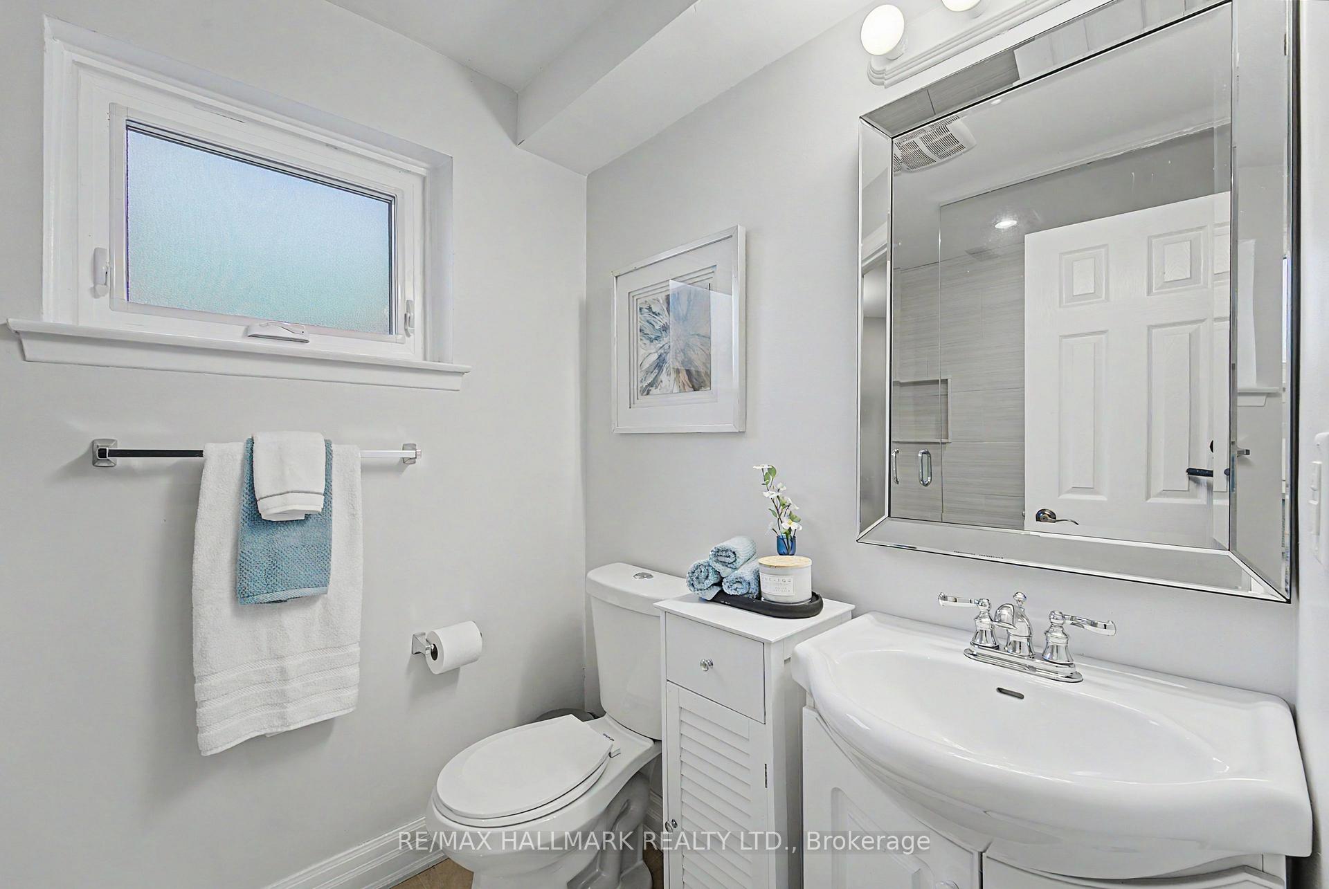 Photo 16 of 117 Clappison Boulevard, Scarborough, Centennial Scarborough — HOMEH