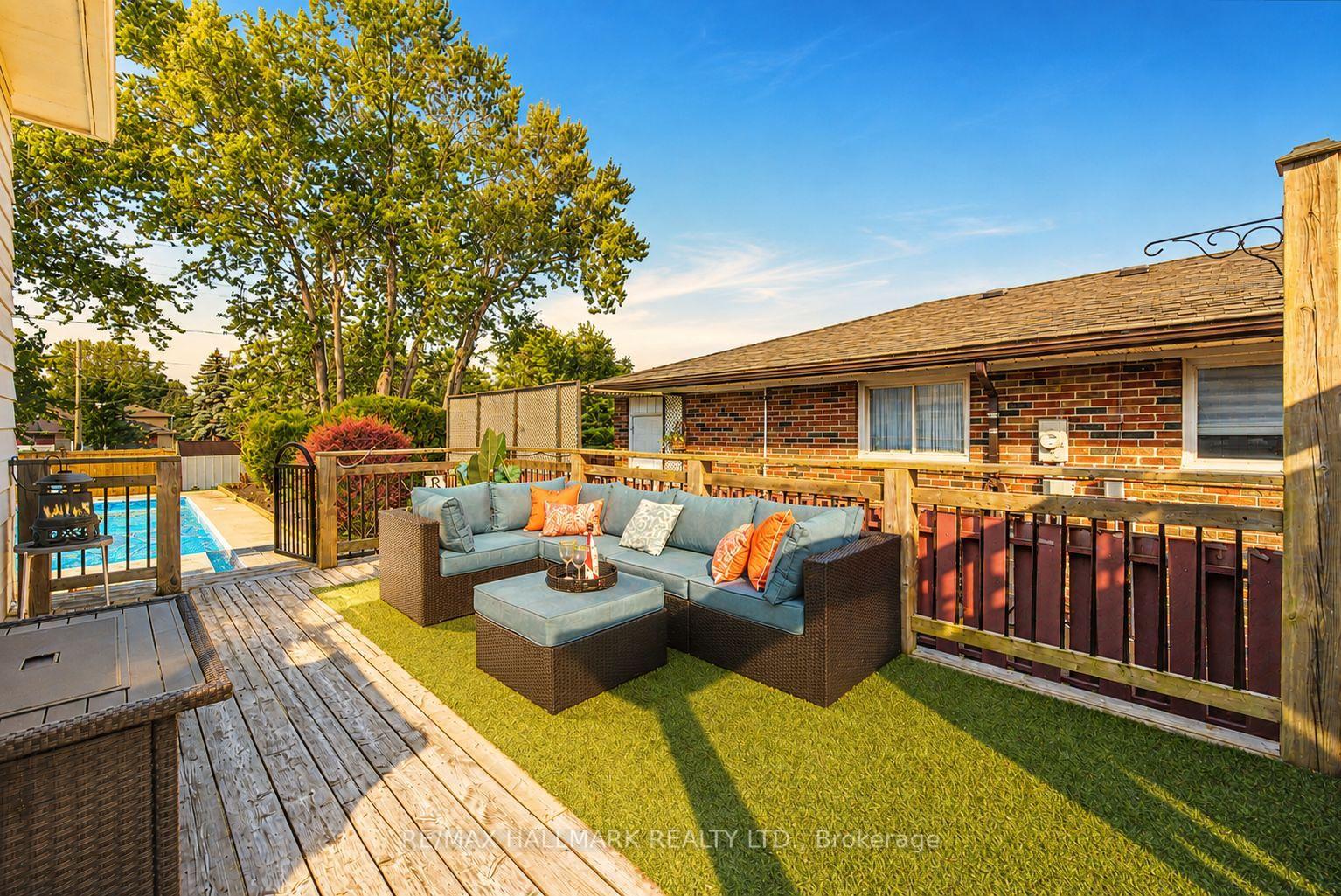 Photo 24 of 117 Clappison Boulevard, Scarborough, Centennial Scarborough — HOMEH