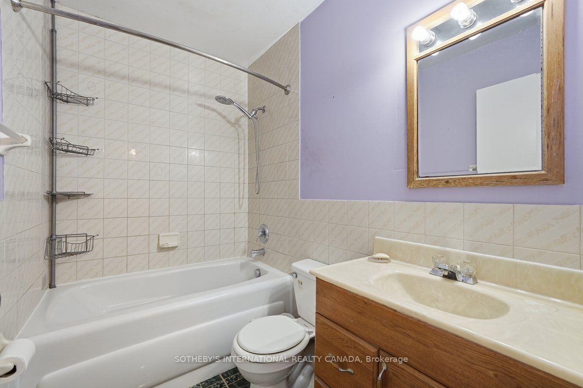 Photo 14 of Unit 34, 120 Falconer Drive, Mississauga, Streetsville — HOMEH