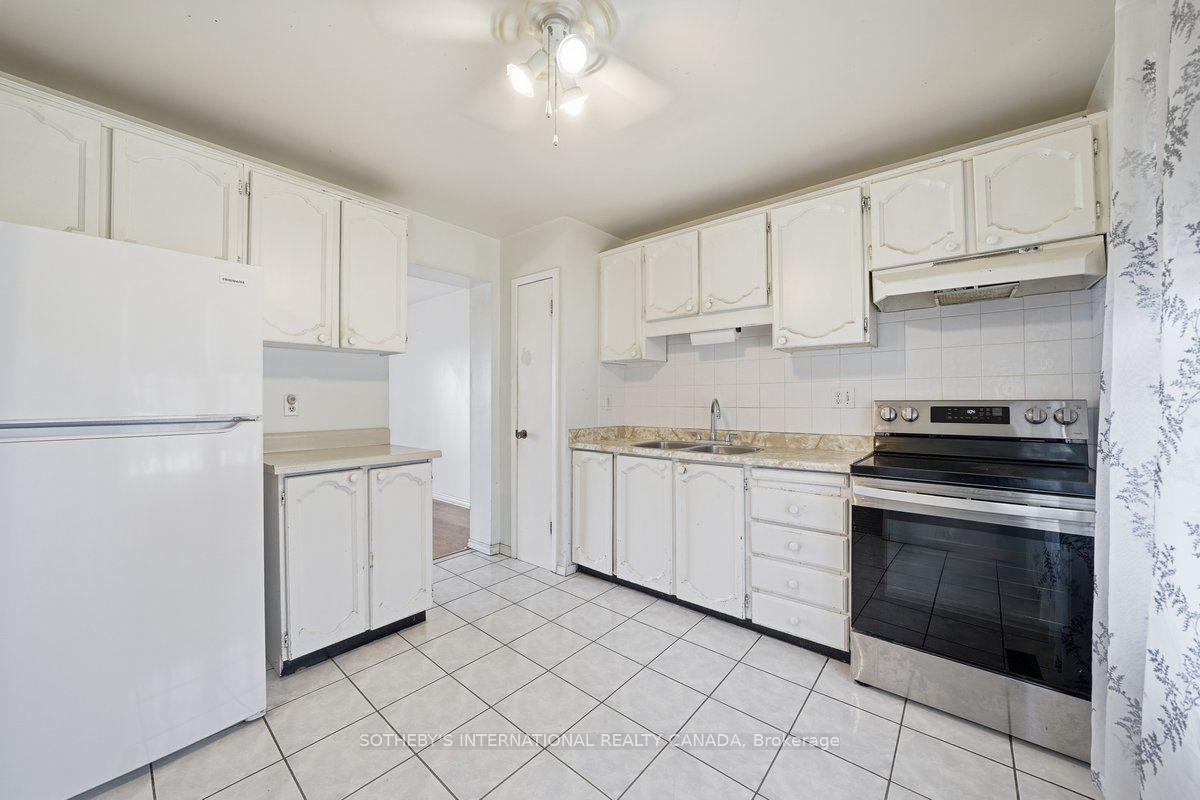 Photo 15 of Unit 34, 120 Falconer Drive, Mississauga, Streetsville — HOMEH
