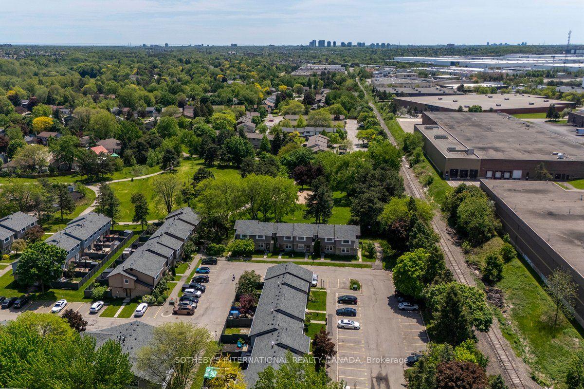 Photo 21 of Unit 34, 120 Falconer Drive, Mississauga, Streetsville — HOMEH