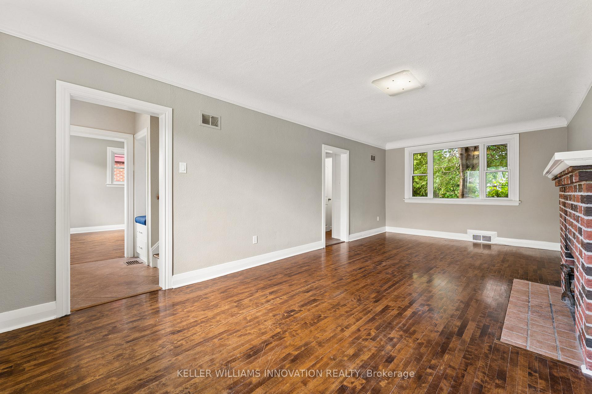 Photo 9 of 580 Weber Street E, Kitchener, King East — HOMEH