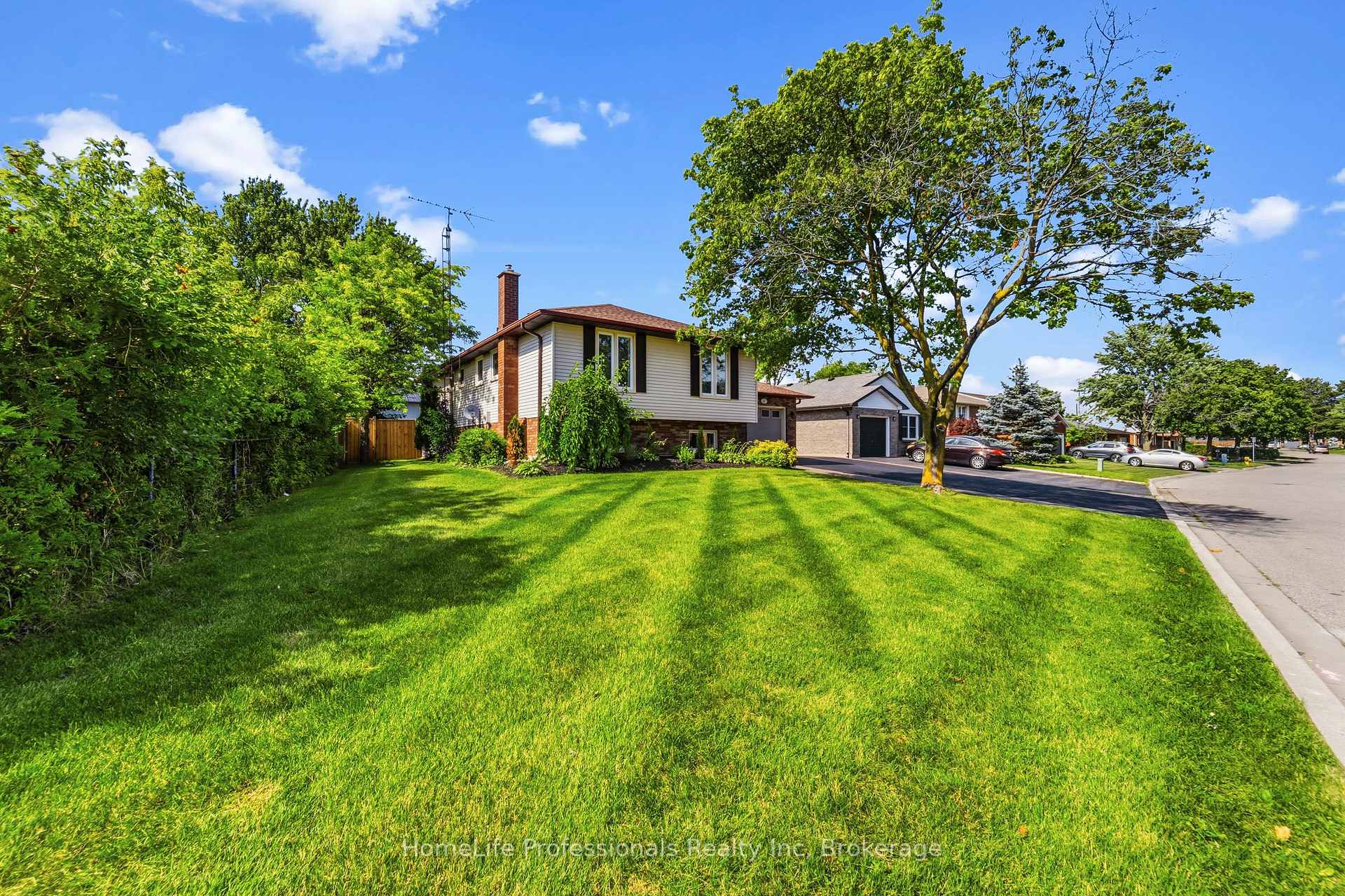 Photo 1 of 4 Ravine Crescent, Haldimand — HOMEH