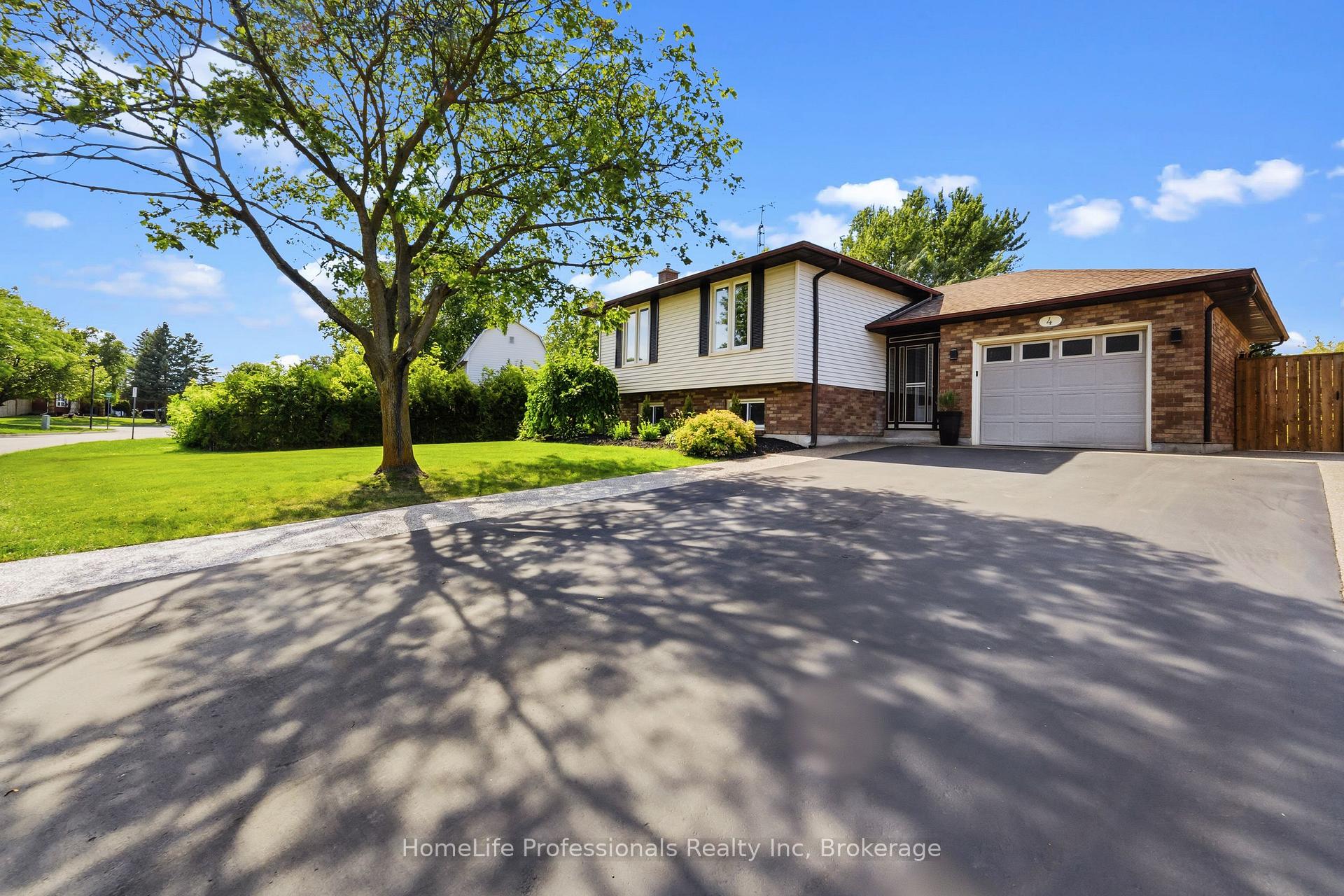 Photo 3 of 4 Ravine Crescent, Haldimand — HOMEH