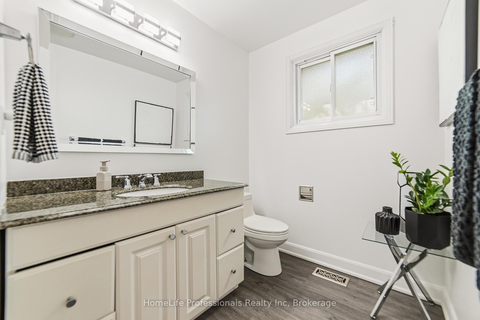 Photo 18 of 4 Ravine Crescent, Haldimand — HOMEH