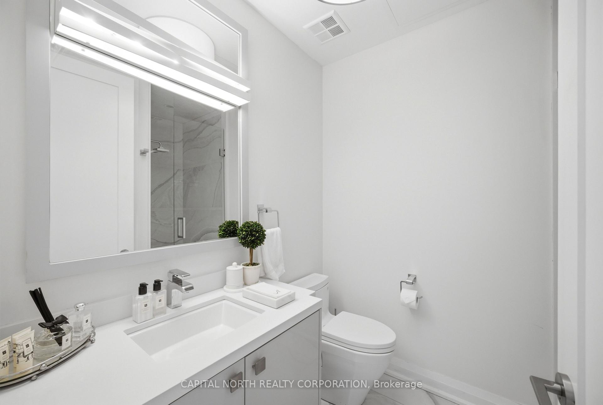 Photo 23 of Unit 804, 23 Glebe Road W, Toronto, Yonge-Eglinton — HOMEH