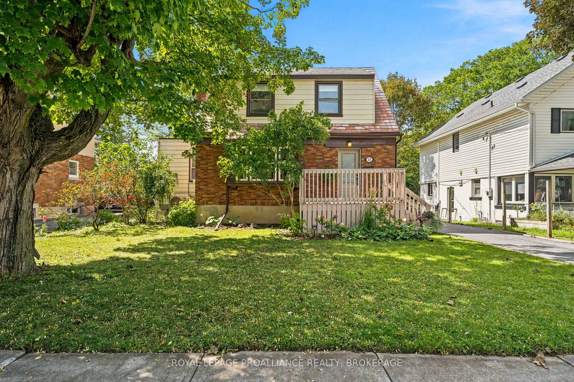 Photo 3 of 212 Westdale Avenue, Kingston, Central City East — HOMEH