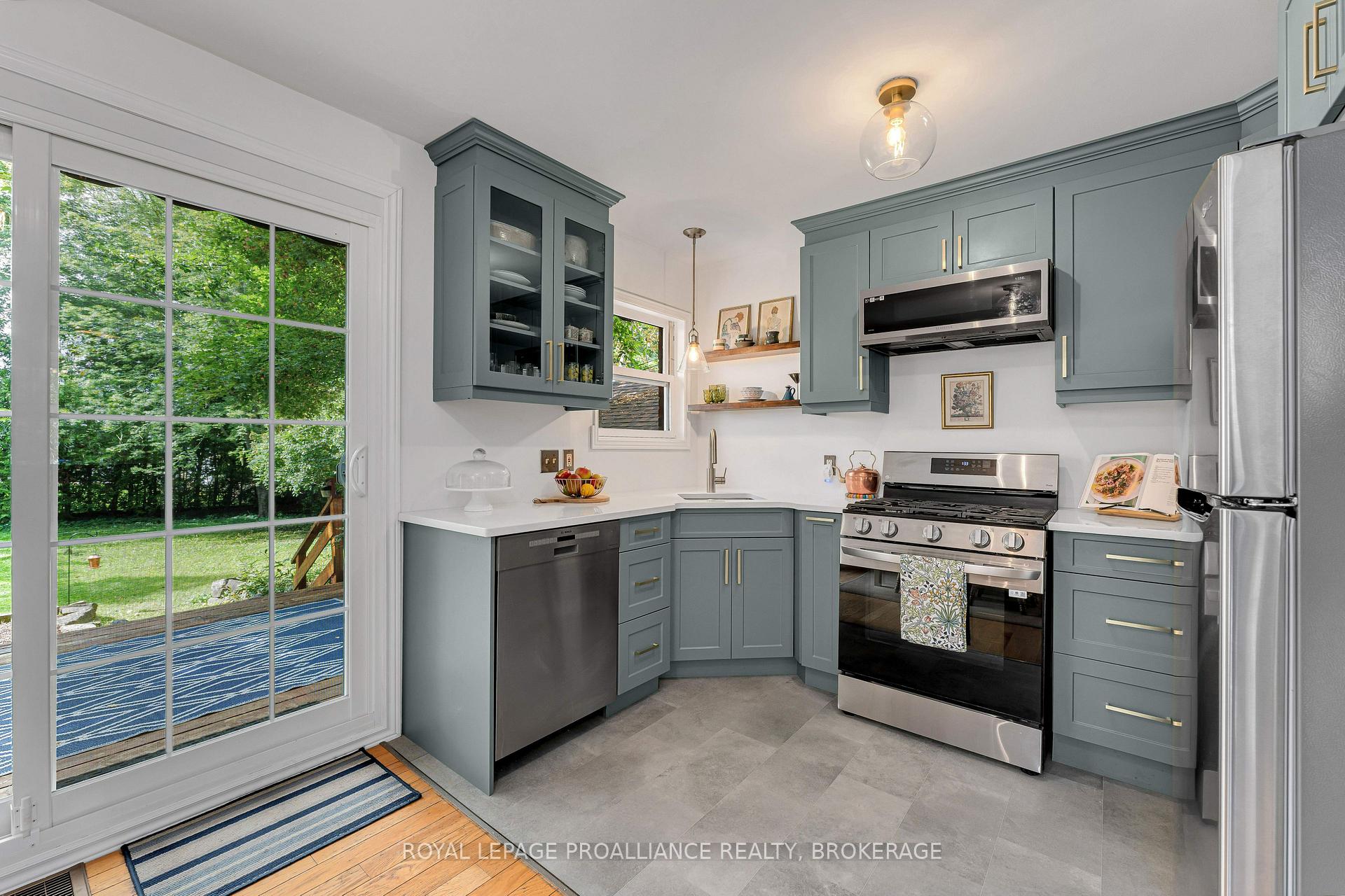 Photo 16 of 212 Westdale Avenue, Kingston, Central City East — HOMEH